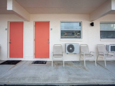 Venice Condo 928875