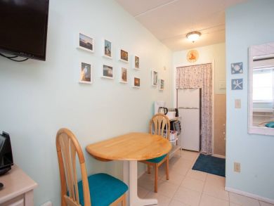 Venice Condo 928875