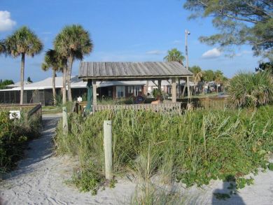 Venice Condo 928875