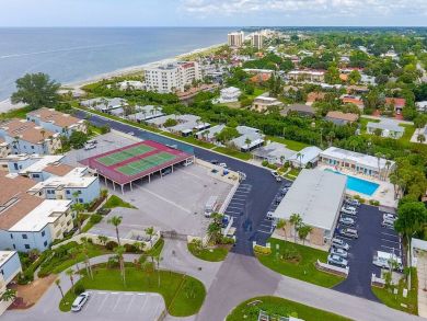Venice Condo 928875