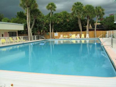 Venice Condo 928876