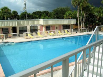 Venice Condo 928878