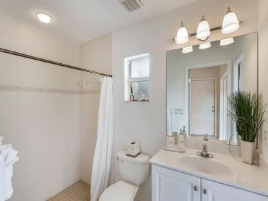 Main House & Guest Suite a lovely Cape Coral Rental