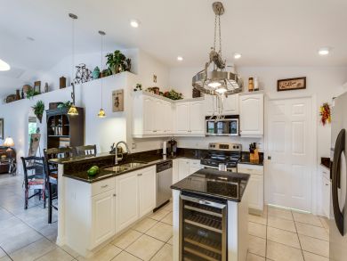 Main House & Guest Suite a lovely Cape Coral Rental
