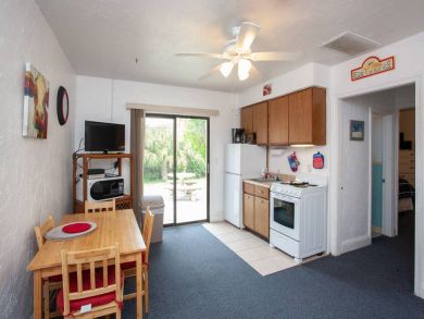 Venice Condo 928881