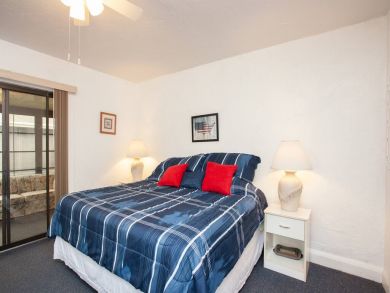 Venice Condo 928881