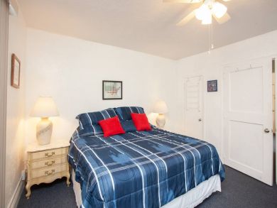 Venice Condo 928881