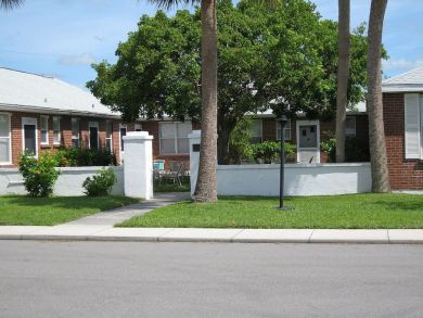 Venice Condo 928889