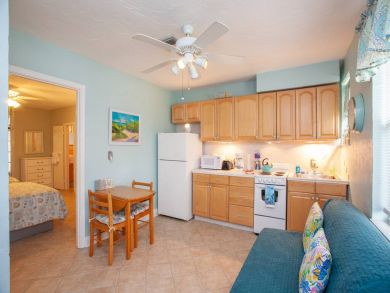 Venice Condo 928890