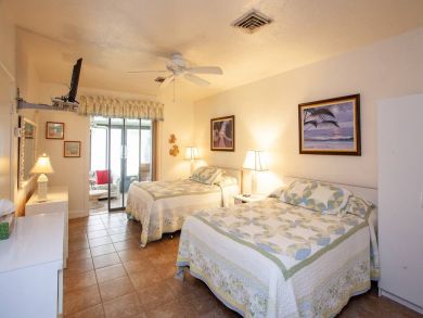Venice Condo 928892