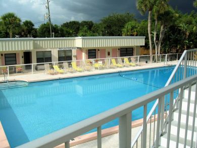 Venice Condo 928892