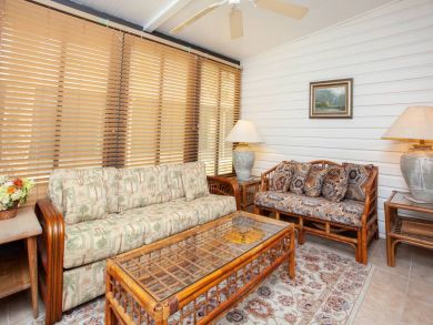 Venice Condo 928897