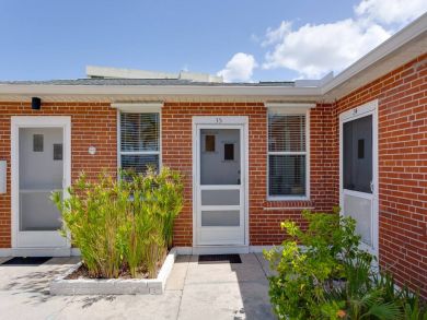 Venice Condo 928898