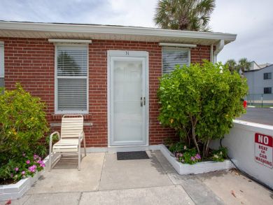 Venice Condo 928899