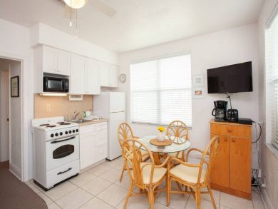 Venice Condo 928899