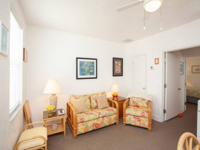 Venice Condo 928899