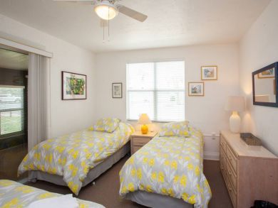 Venice Condo 928899
