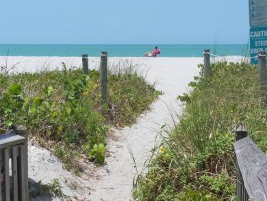 Venice Condo 928899