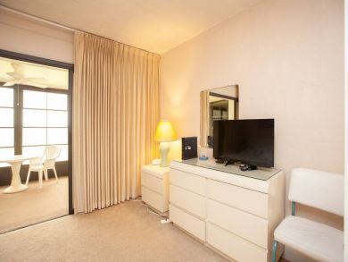 Venice Condo 928901