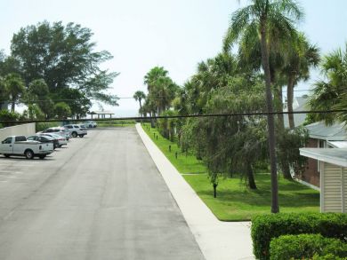 Venice Condo 928901