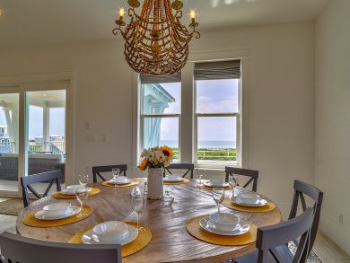 Stunning 5 Bedroom Home Private Pool Great Gulf Views!!