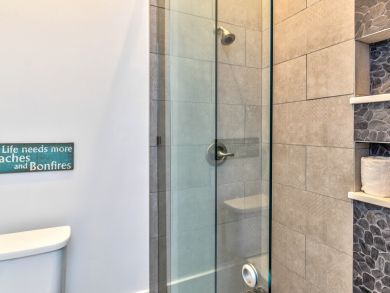 Stunning 5 Bedroom Home Private Pool Great Gulf Views!!