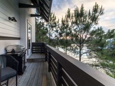 Santa Rosa Beach Vacation Home Sleeps Twelve Guests Santa Rosa Beach Vacation Home Sleeps Twelve Guests