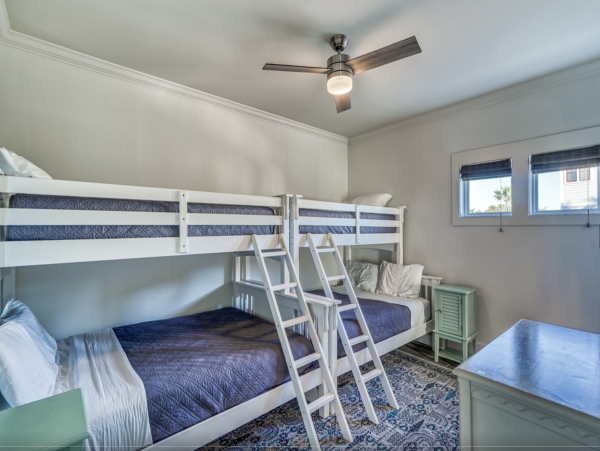 Seagrove Beach Six Bedroom Home One-Minute Stroll To the Beach