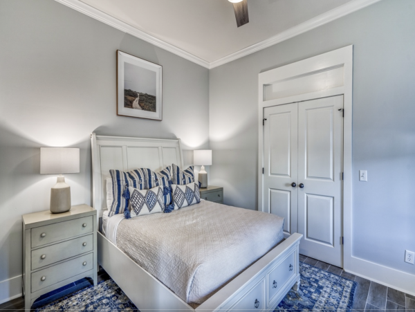 Seagrove Beach Six Bedroom Home One-Minute Stroll To the Beach