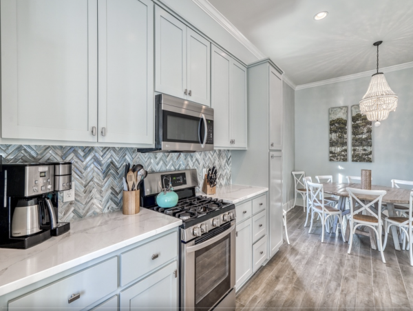 Seagrove Beach Six Bedroom Home One-Minute Stroll To the Beach