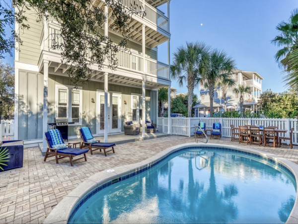 Seagrove Beach Six Bedroom Home One-Minute Stroll To the Beach