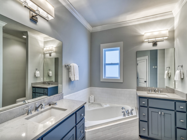 Seagrove Beach Six Bedroom Home One-Minute Stroll To the Beach