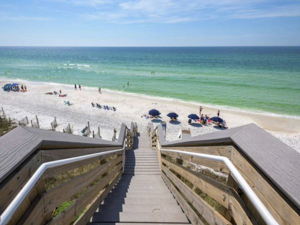 Seagrove Beach Six Bedroom Home One-Minute Stroll To the Beach