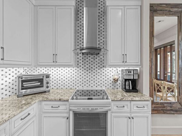 Destin Vacation Home with 3 Bedroom & Resort Amenities