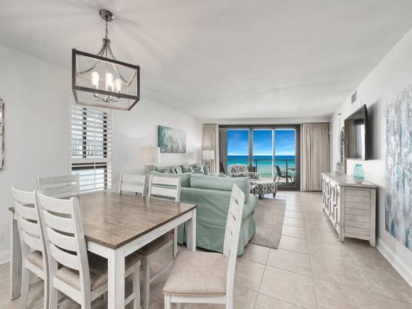 Beachfront Vacation 2 Bedroom Rental in Miramar Beach