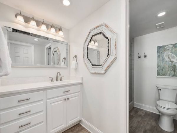 Beachfront Vacation 2 Bedroom Rental in Miramar Beach