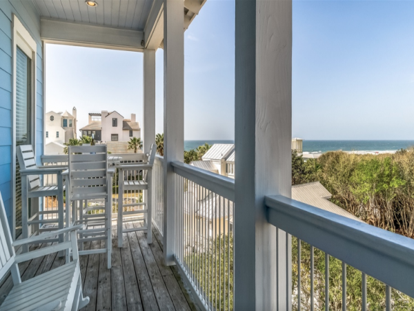 Charming Gulf View Retreat
