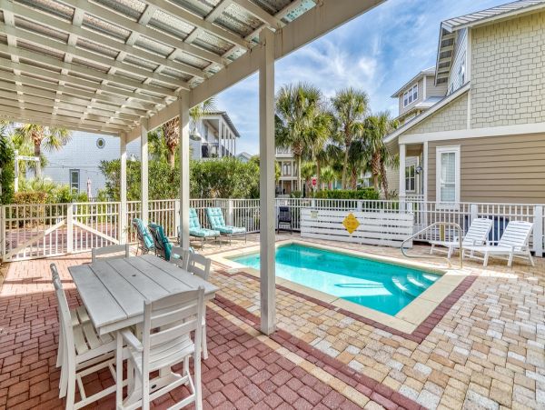 Five Bedroom Vacation Pool Home in Seacrest Beach Sleeps 18