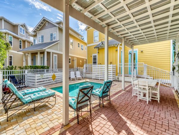 Five Bedroom Vacation Pool Home in Seacrest Beach Sleeps 18