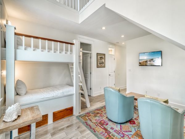 Five Bedroom Vacation Pool Home in Seacrest Beach Sleeps 18