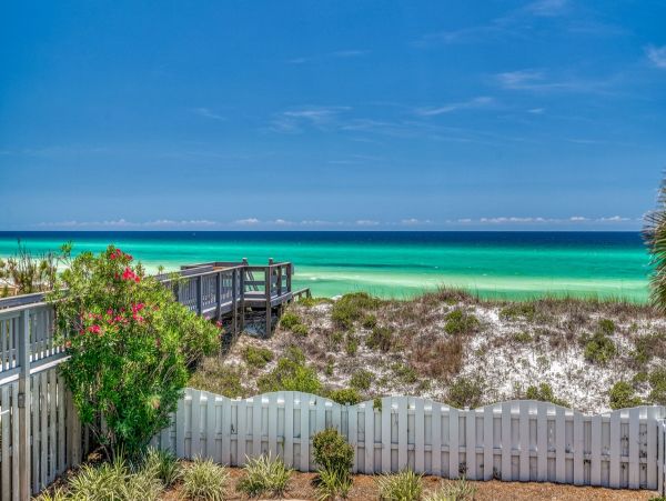 Amazing Gulf Views From This Inlet 6 Bedroom Beachfront Home