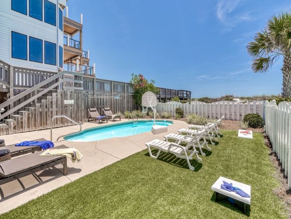 Amazing Gulf Views From This Inlet 6 Bedroom Beachfront Home
