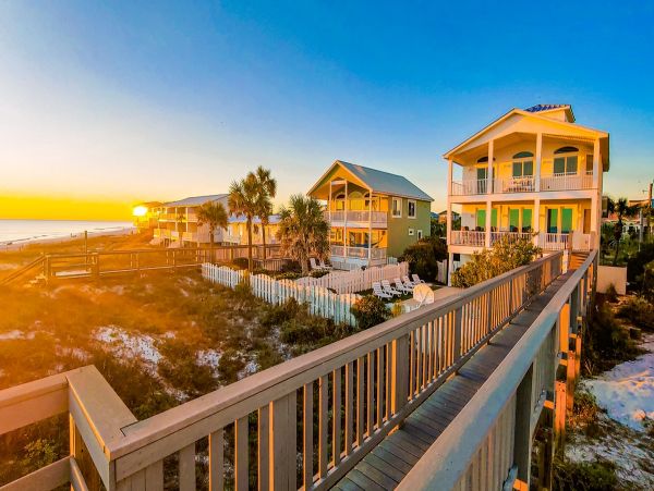Amazing Gulf Views From This Inlet 6 Bedroom Beachfront Home