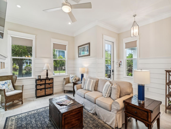 Stunning Rosemary Beach Vacation Residence Stroll to Beach!