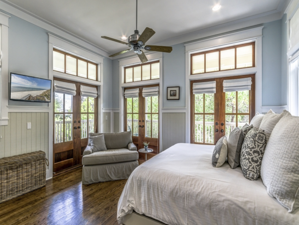 WaterColor Luxury Vacation Home Understated Elegance