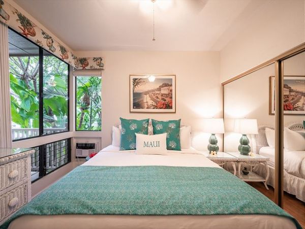 Magnificent Three Bedroom Vacation Condo Views Views Views