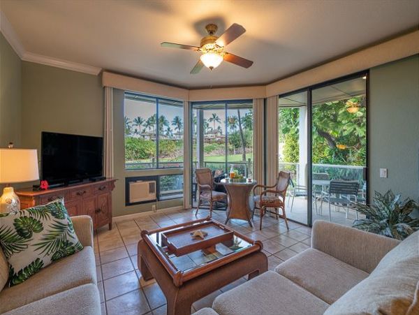 Magnificent Three Bedroom Vacation Condo Views Views Views