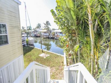 Fort Myers Vacation Home Sleeps Four Guests