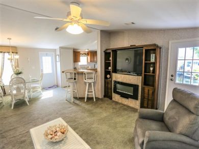 Fort Myers Vacation Home Sleeps Four Guests