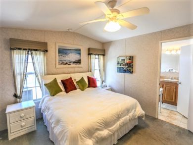 Fort Myers Vacation Home Sleeps Four Guests